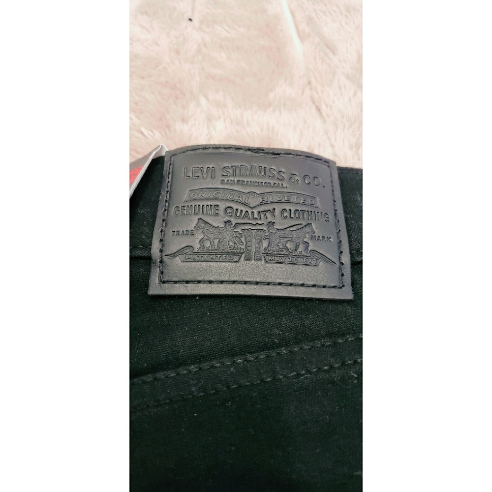Levis jeans